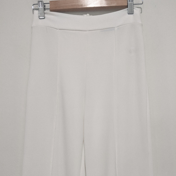 The KRIPT White Straight Leg Pants - Picture 2 of 14
